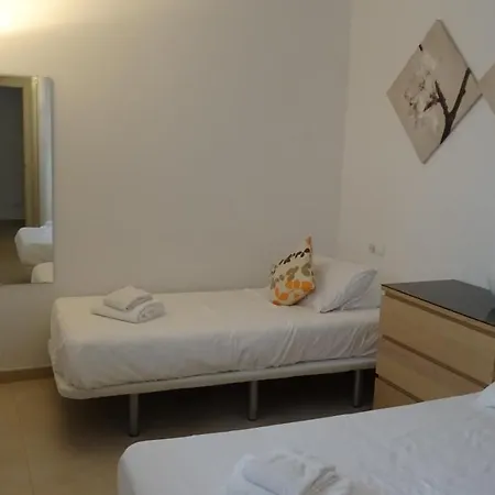Pollentia Mar For 4 People Free Wifi Aircon And Secure Parking *