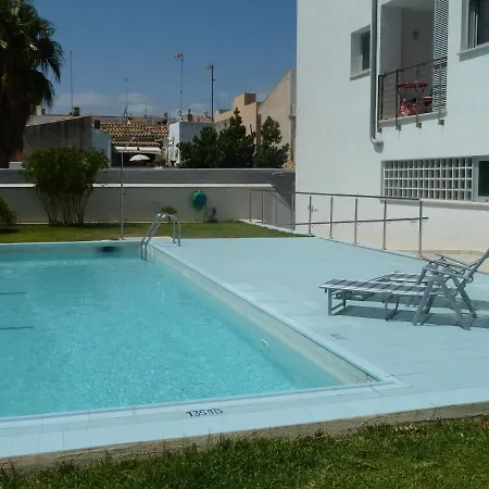 Pollentia Mar For 4 People Free Wifi Aircon And Secure Parking Apartment Port de Pollenca